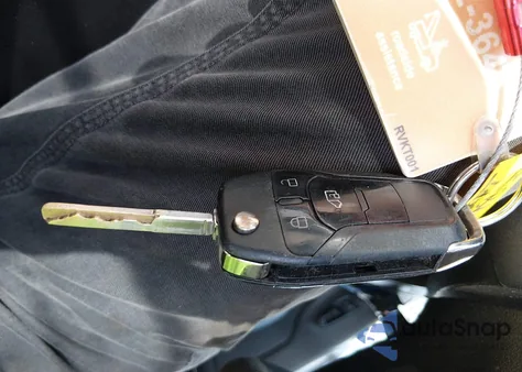 2021 Ford Transit-250 z USA, uszkodzony, nr VIN 1FTBR1Y83MKA76482